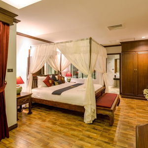 Hotel Tanawan Phuket Hotel cazare Patong