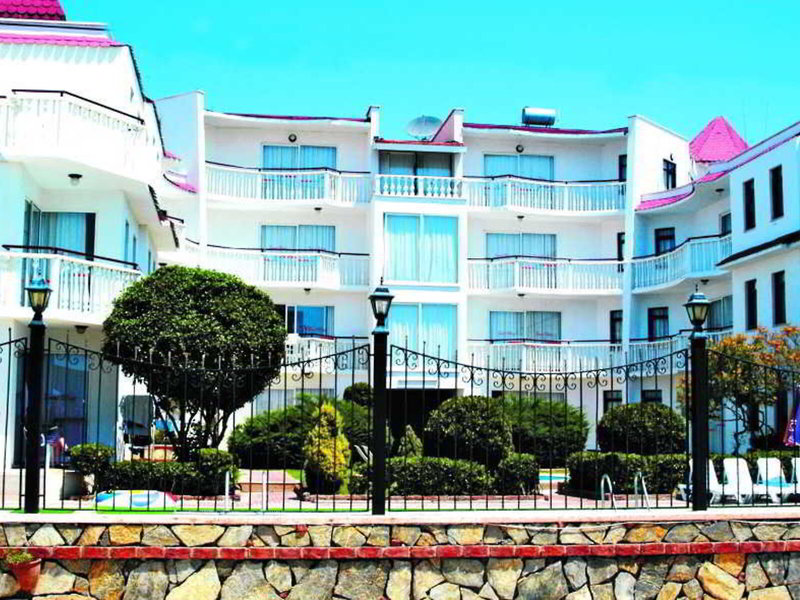 Hotel Sunset Village