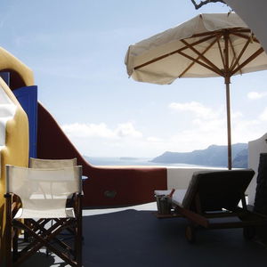 Hotel Chroma Suites cazare Oia