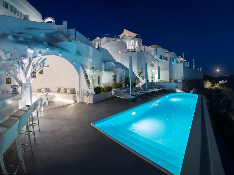 Hotel Canaves Sunday