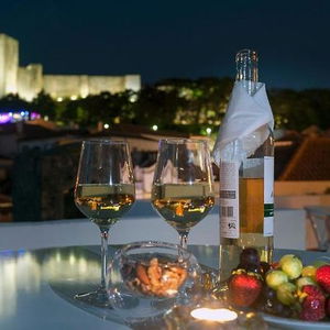 Sejur Porta Da Arrabida Hostel & Suites vacanta Palmela