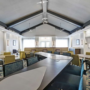 Hotel Homewood Suites By Hilton London Ontario cazare London