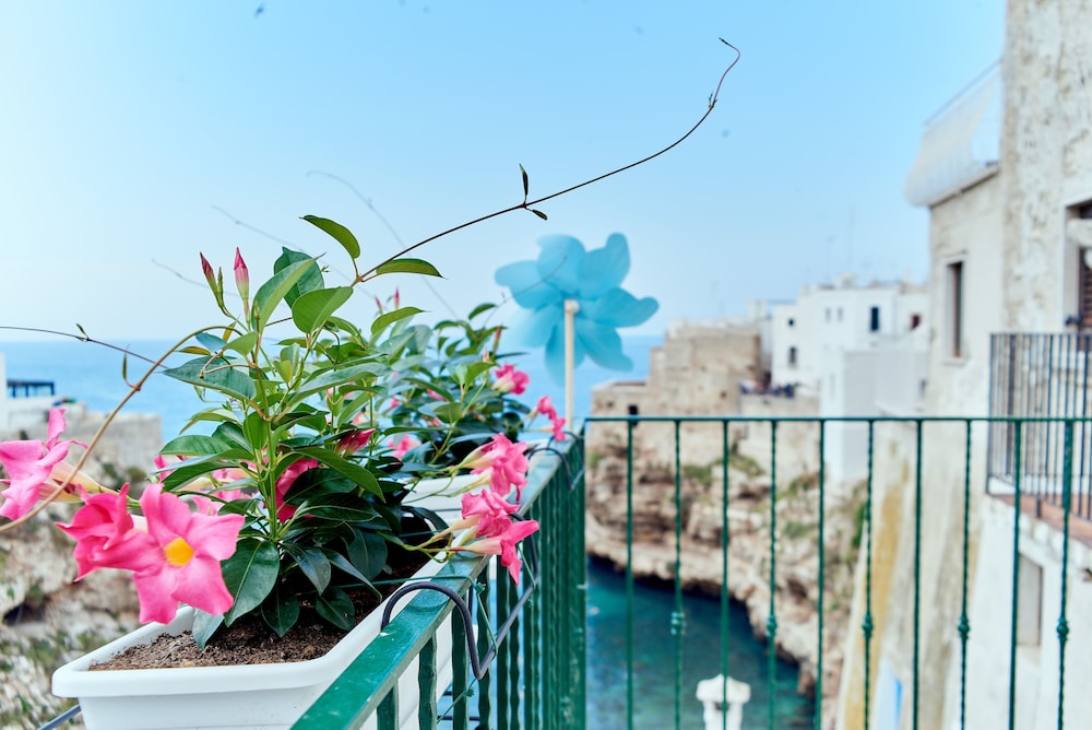 Posea Polignano Sea Suites