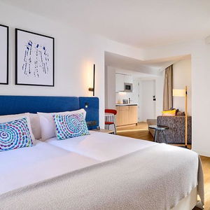 Hotel Apartamentos Luna Suites Granada cazare Granada