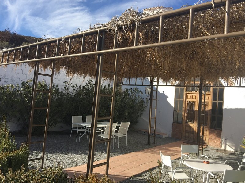 Casas Cueva La Tala