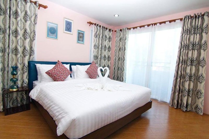 Hotel Chowdhury Home