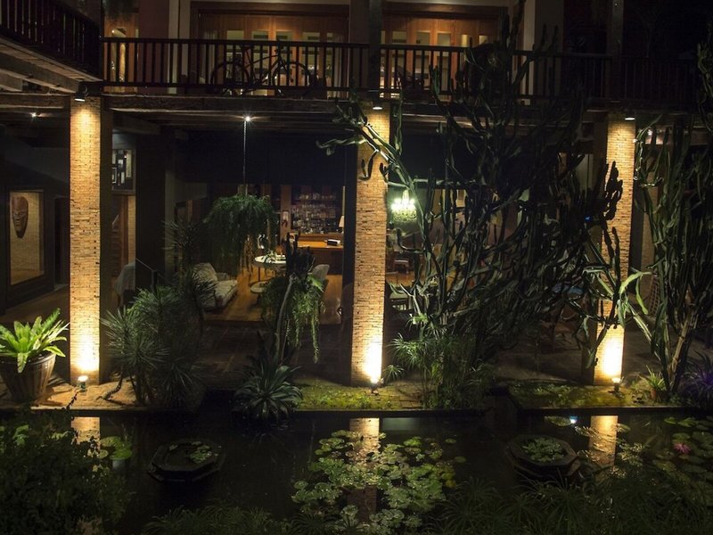 Hotel Chandra Residence