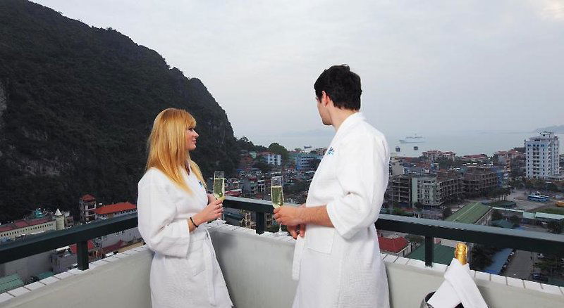 Hotel Halong Dc Hotel