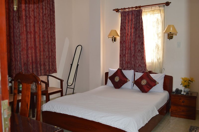 Hotel Hanh Phuc Hotel