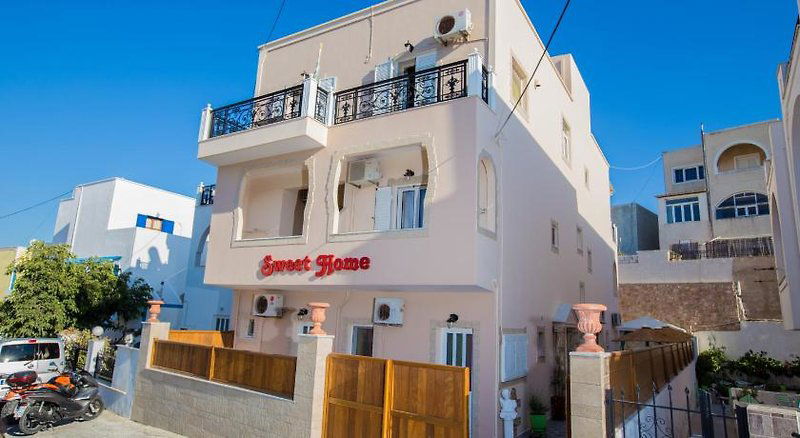 Hotel Sweet Home
