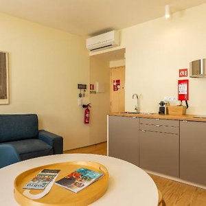 Sejur Feel Porto Codecal Apartments vacanta Porto