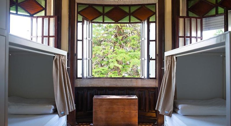 Hotel Sant Jordi Hostels Lisbon