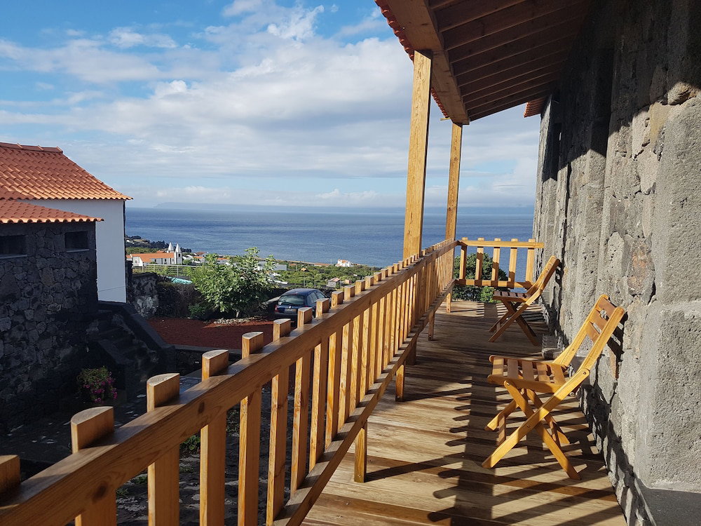 Hotel Sara Village