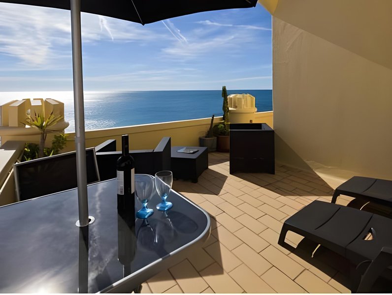 O Castelo Guest House