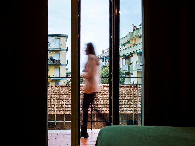 Hotel Emily Suites