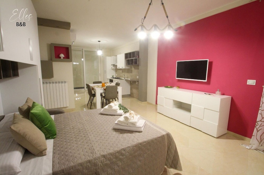 Hotel B&B Elles