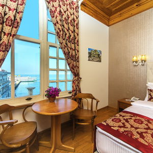 Sejur Mom Hotel vacanta Adalar