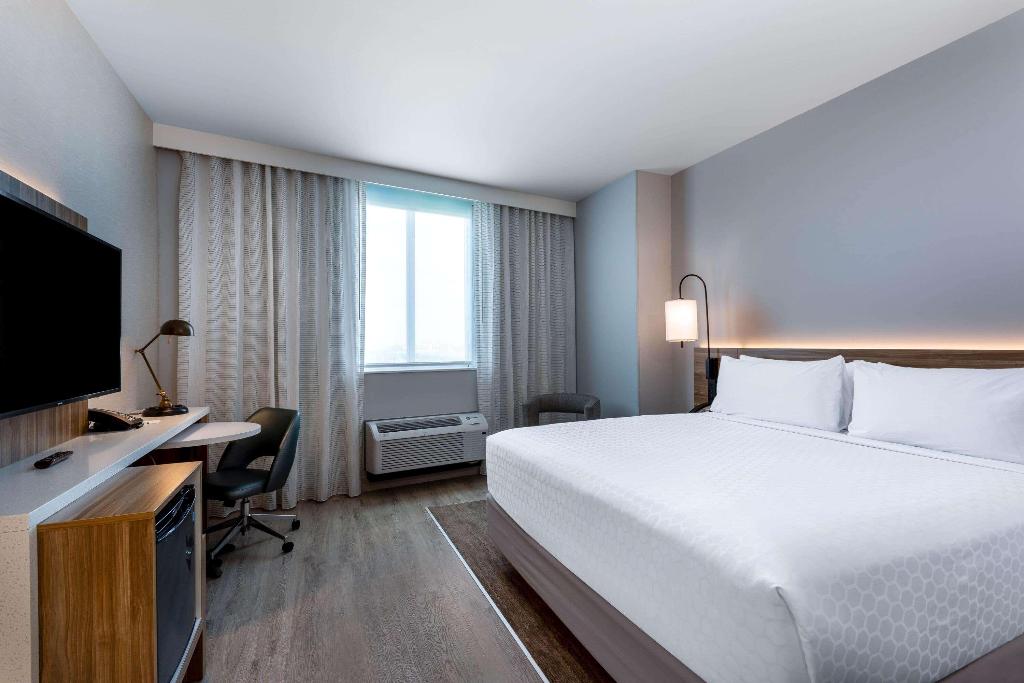 Hotel Wyndham Garden Miami International Airport