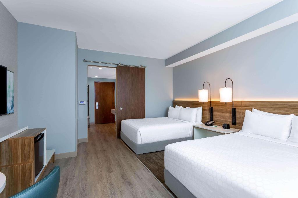Wyndham Garden Miami International Airport