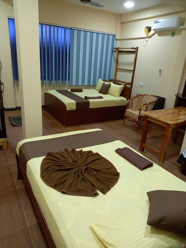 Hotel Uk Inn Guest House