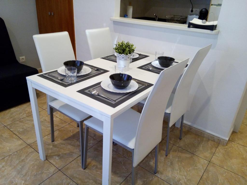 dal travel Royal Apartament-200M From Beach- Wifi