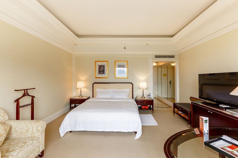 Hotel Parklane Hotel