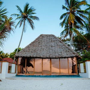 Sejur Tiki Beach Club & Resort vacanta Bwejuu