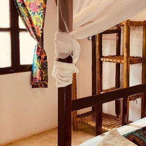 Sejur Mpole Bungalows vacanta Michamvi