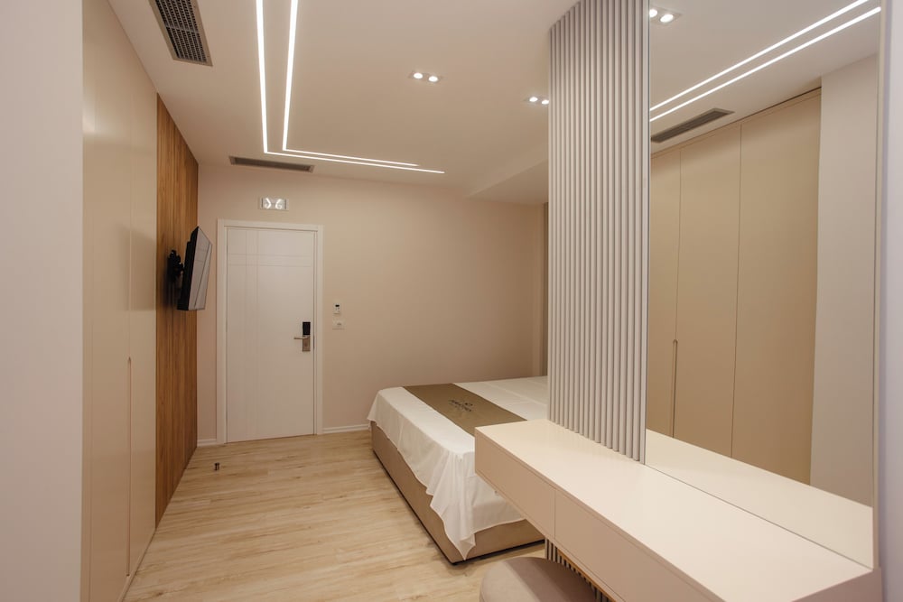 Hotel Downtown Hotel