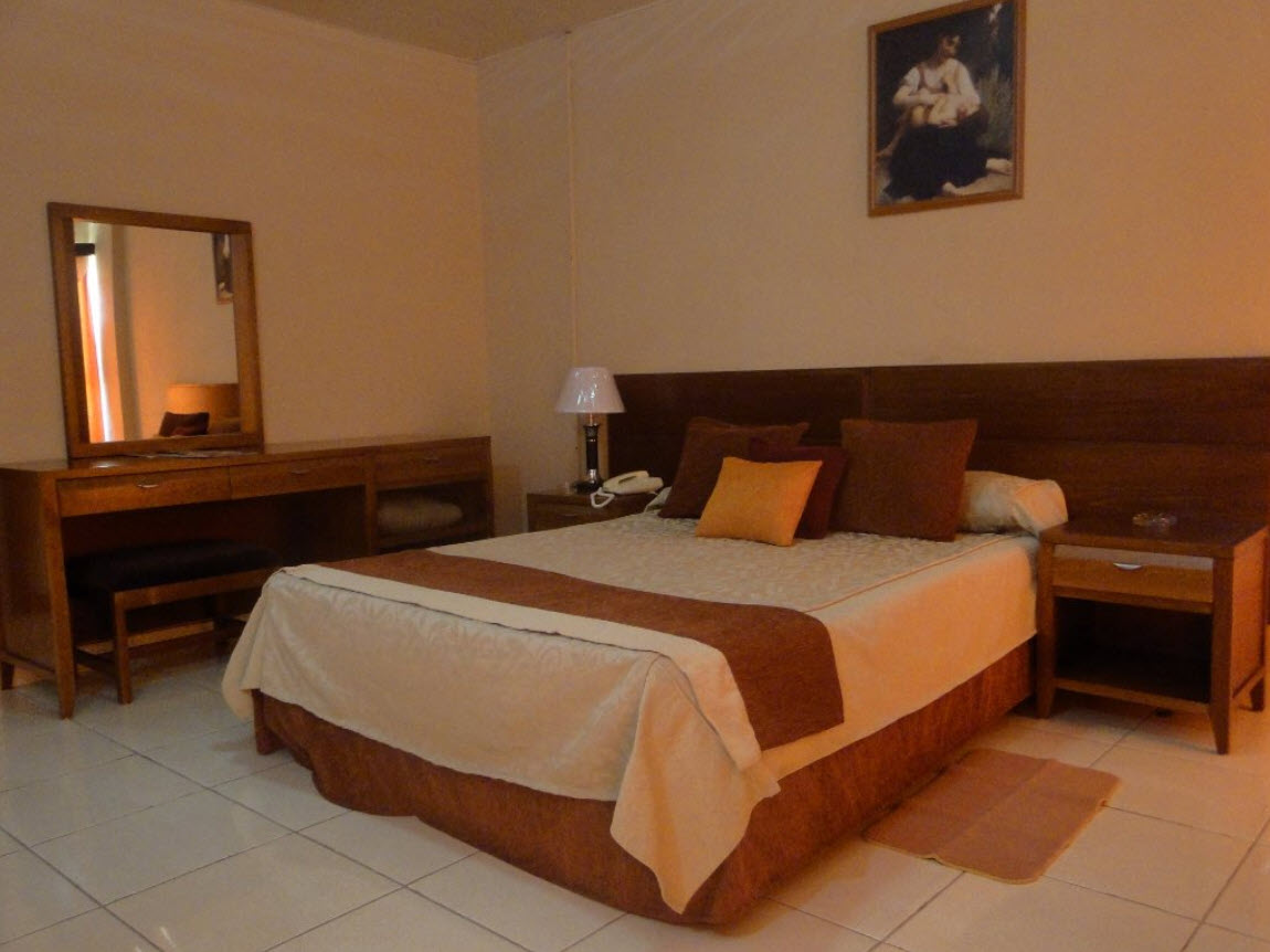 Hotel Hotel Tunas
