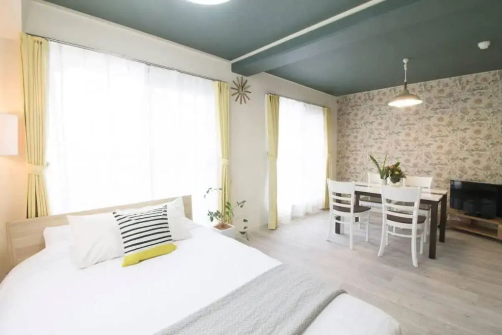 Hotel Bhotel La-Shante - 5 Mins Walk To The Peacepark & Up To 4 Ppl
