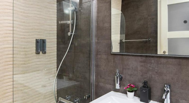 Luxury Msida Circle Apartment