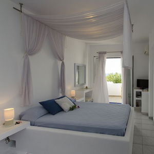 Hotel Villa Sosanna cazare Milos