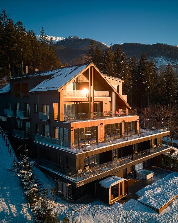 Hotel The Pines Bucegi Lodge