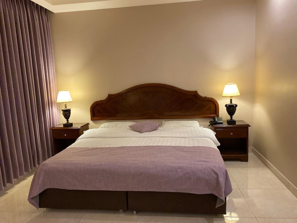 Mosaic City Hotel