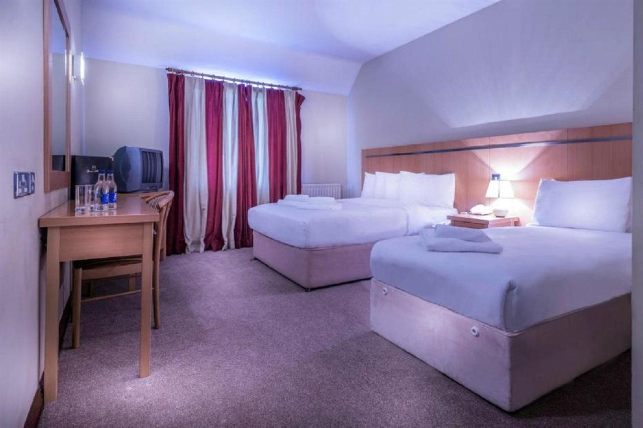 Hotel Queen's Hotel, Ennis