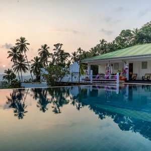 Hotel The Flame Tree Estate & Hotel cazare Kandy