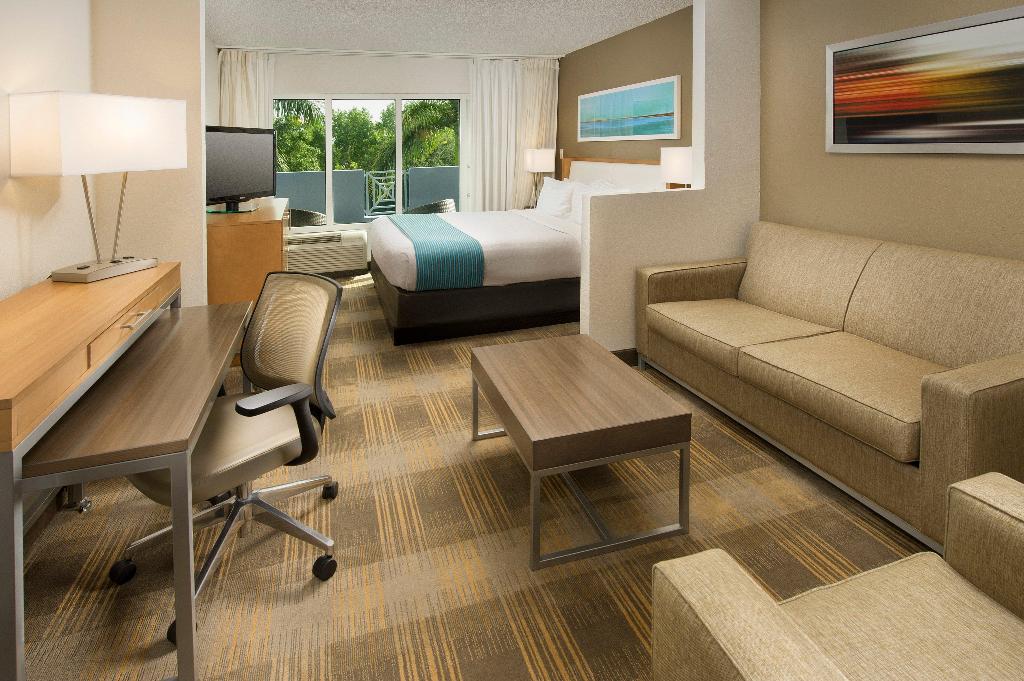 Holiday Inn Miami-Doral Area, An Ihg Hotel