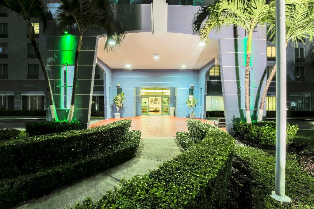 Holiday Inn Miami-Doral Area, An Ihg Hotel