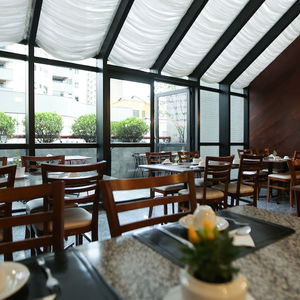 Hotel Bristol Metropolitan Flat cazare Curitiba