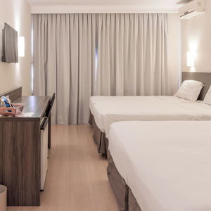 Hotel Hotel Lancaster cazare Curitiba