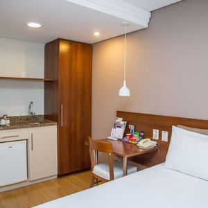 Hotel Mercure Curitiba Golden cazare Curitiba