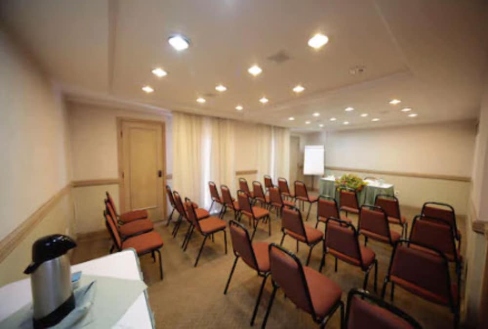 Hotel Rede Andrade Vernon