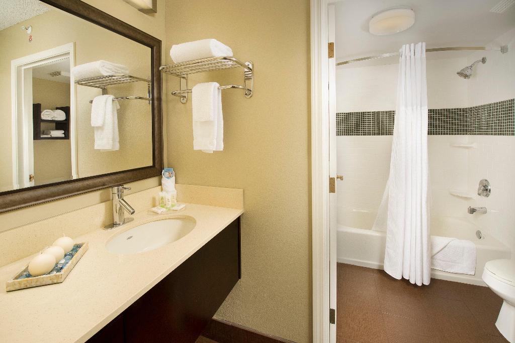 Staybridge Suites Miami Doral Area, An Ihg Hotel