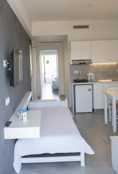 Niriides Hotel