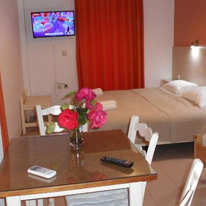 Hotel Ilona Hotel Apartments cazare Daratsos