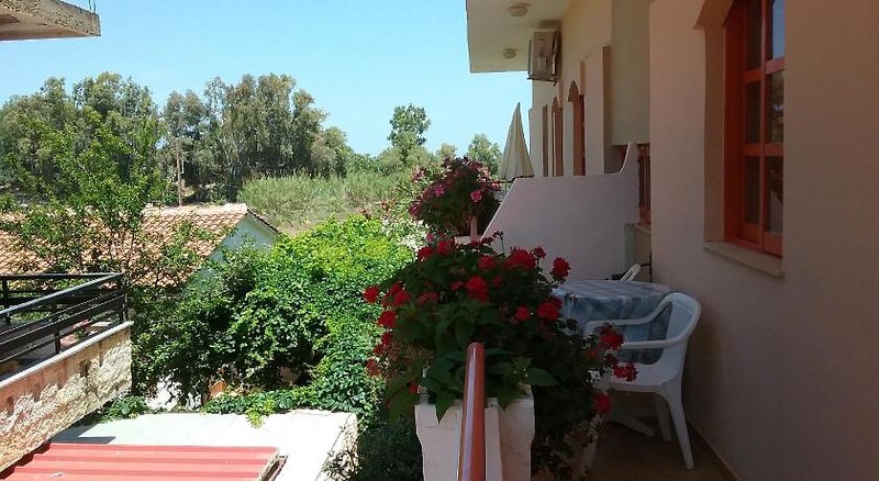 Ilona Hotel Apartments
