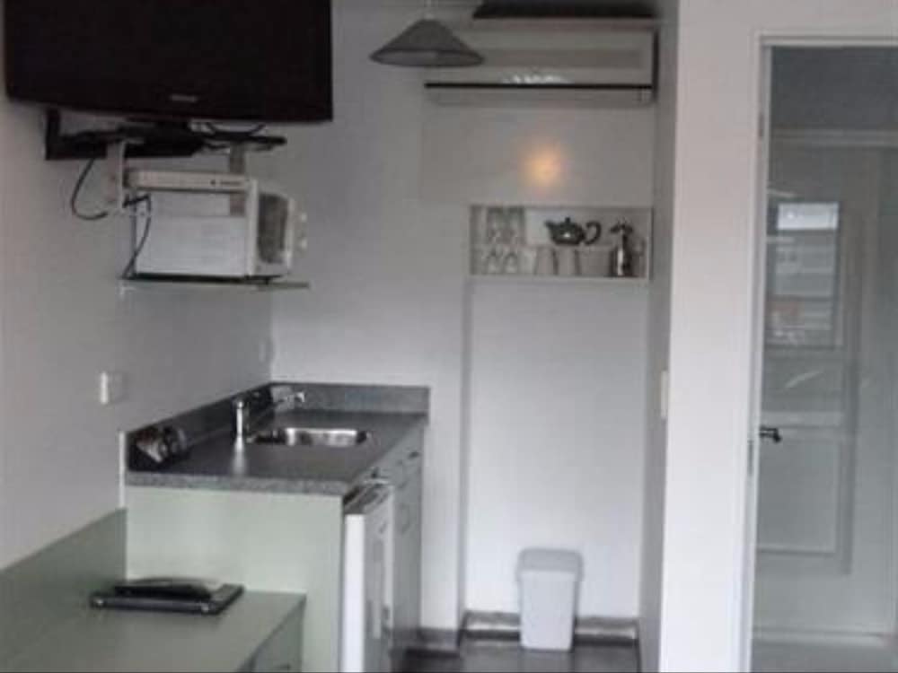 Hotel Asure Abode On Courtenay Motor Inn