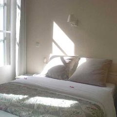 Hotel Hôtel Maison Saint Louis - Vieux Port cazare Marseille