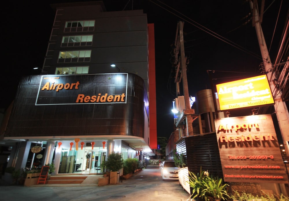 Hotel Airport Resident 2